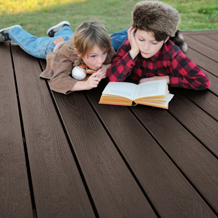 Expression lifestyle photo